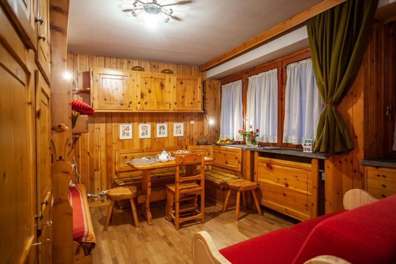 Casa-Chalet, In Centro A Courmayeur! Kültér fotó